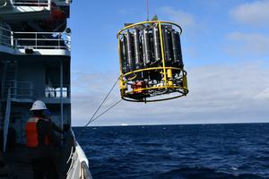 Deep-ocean heat has been marching closer to Antarctica, reveals new long-term study