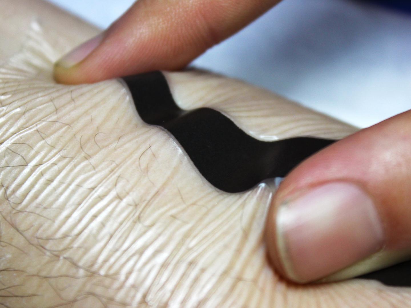 Building a Better Biosensor for Blood Sugar Monitoring (9 of 12)