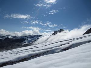 Cold air flows down Tsanteleina Glacier