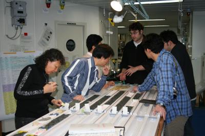 Chikyu Core Lab