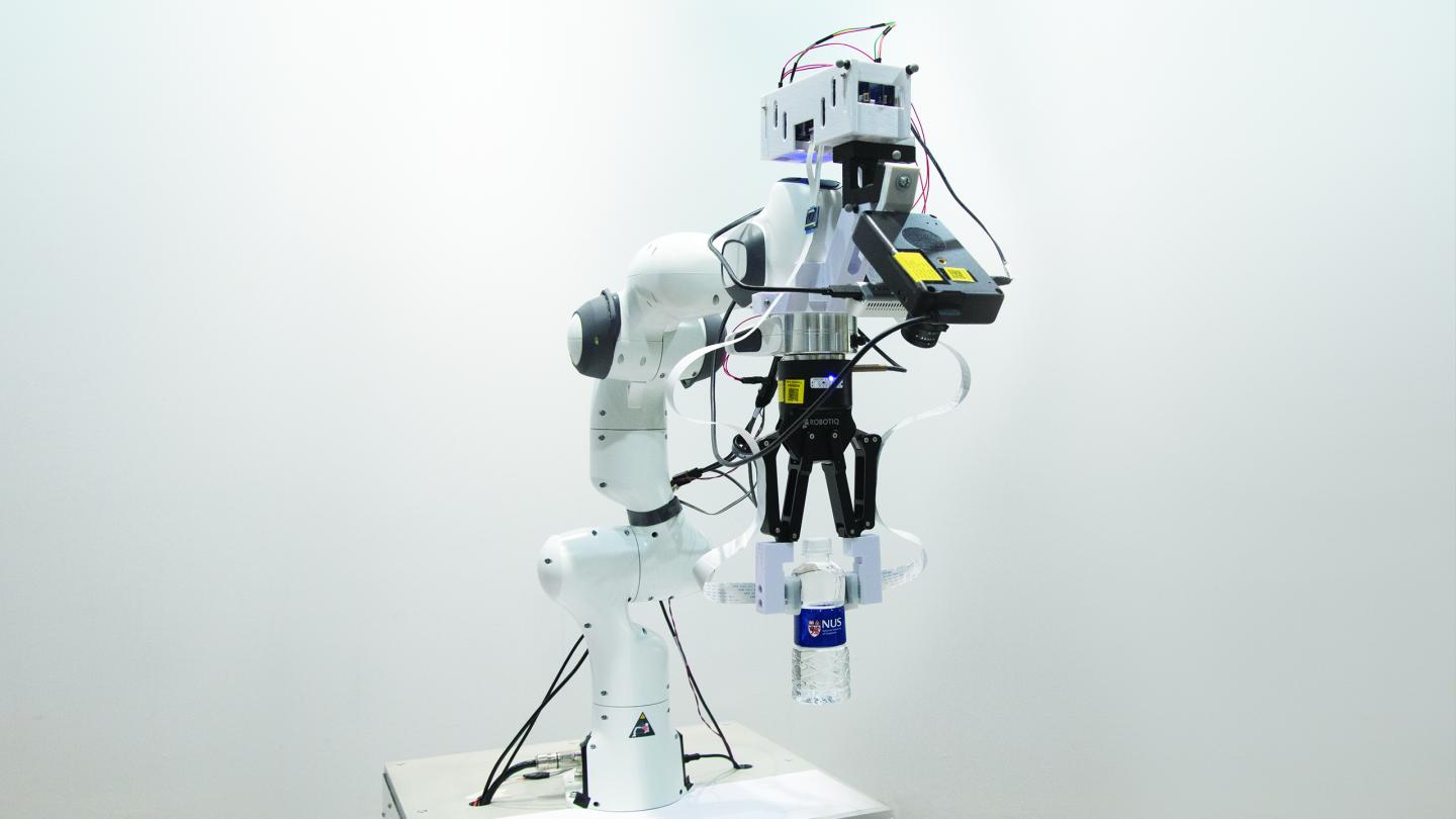 Robot