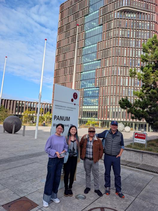 Members of the Law and Park labs
