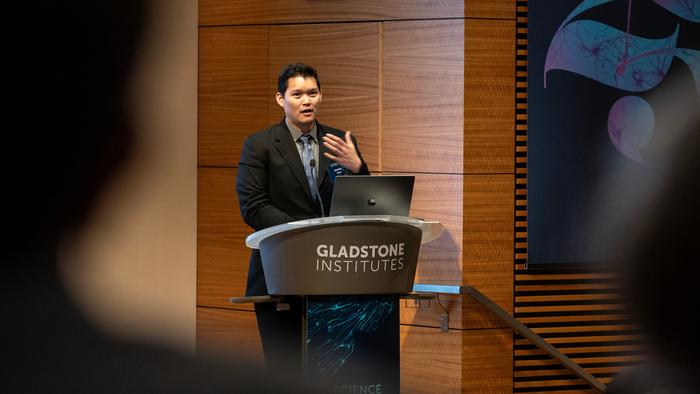 2025 Searle Scholar Andrew Yang of Gladstone Institutes