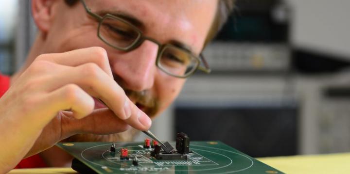 Mounting a PULP Microprocessor