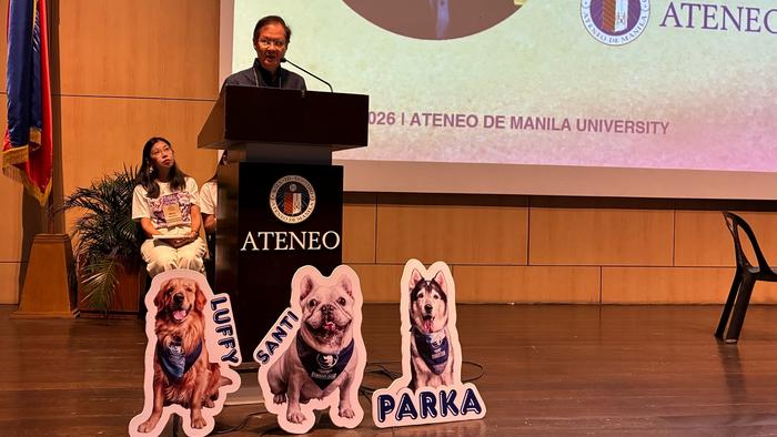 Ateneo hails Communitails' "therapy dogtors"