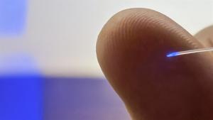 Brain implant fiber