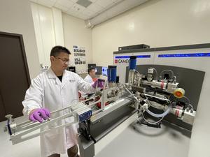 Invizo 6000 3D Atom Probe microscope in NUS