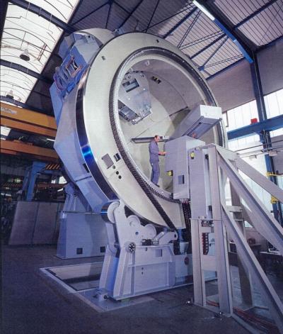 Proton Therapy Machine