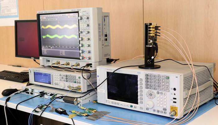 Future Network Architectures to Integrate Artificial Intelligence