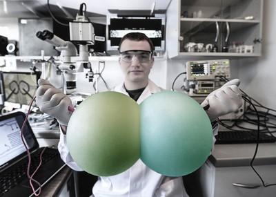 A Bilayer Lipid Membrane Is Formed at the Junction of Two Droplets