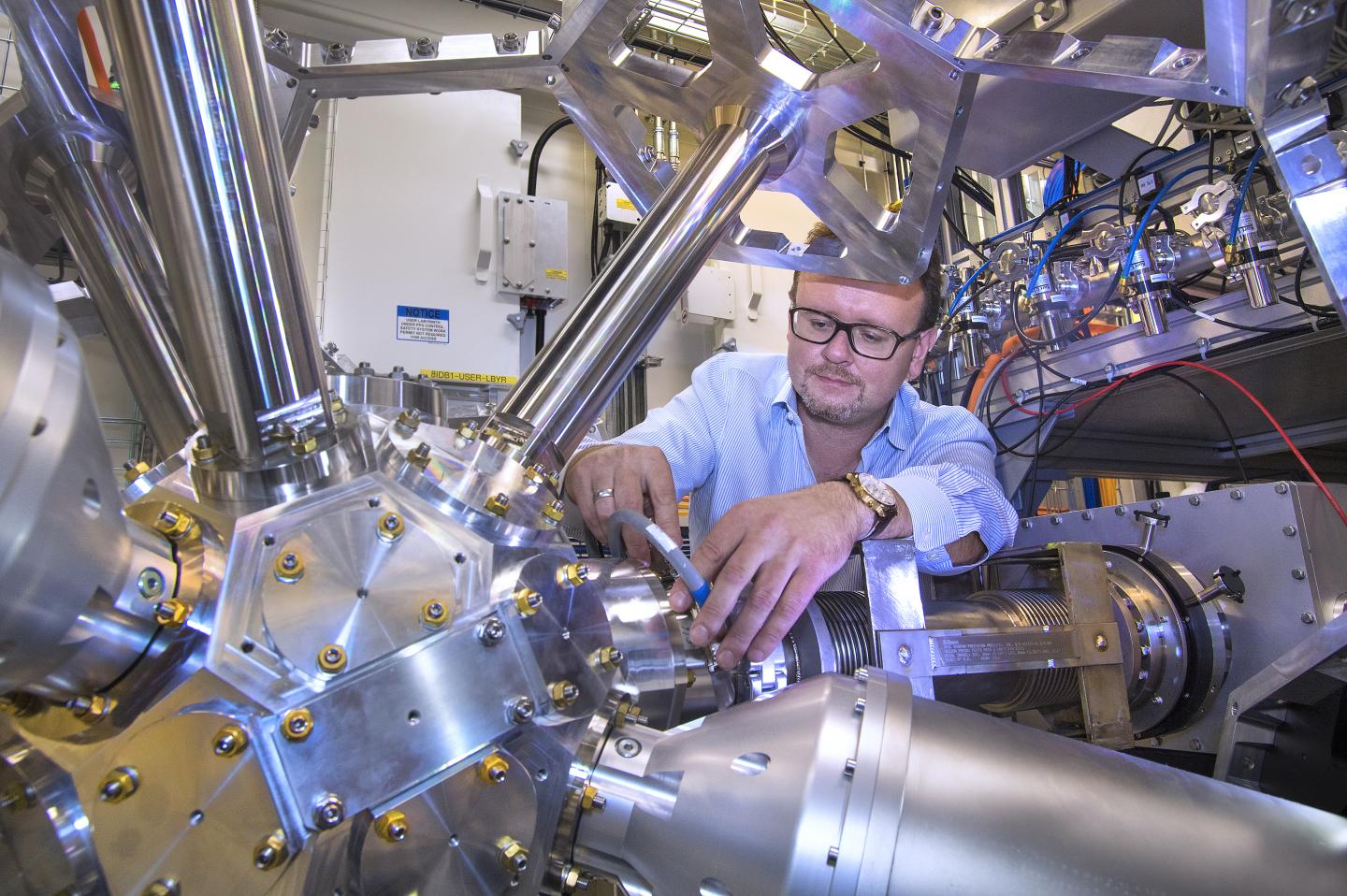 Inner Shell Spectroscopy Beamline