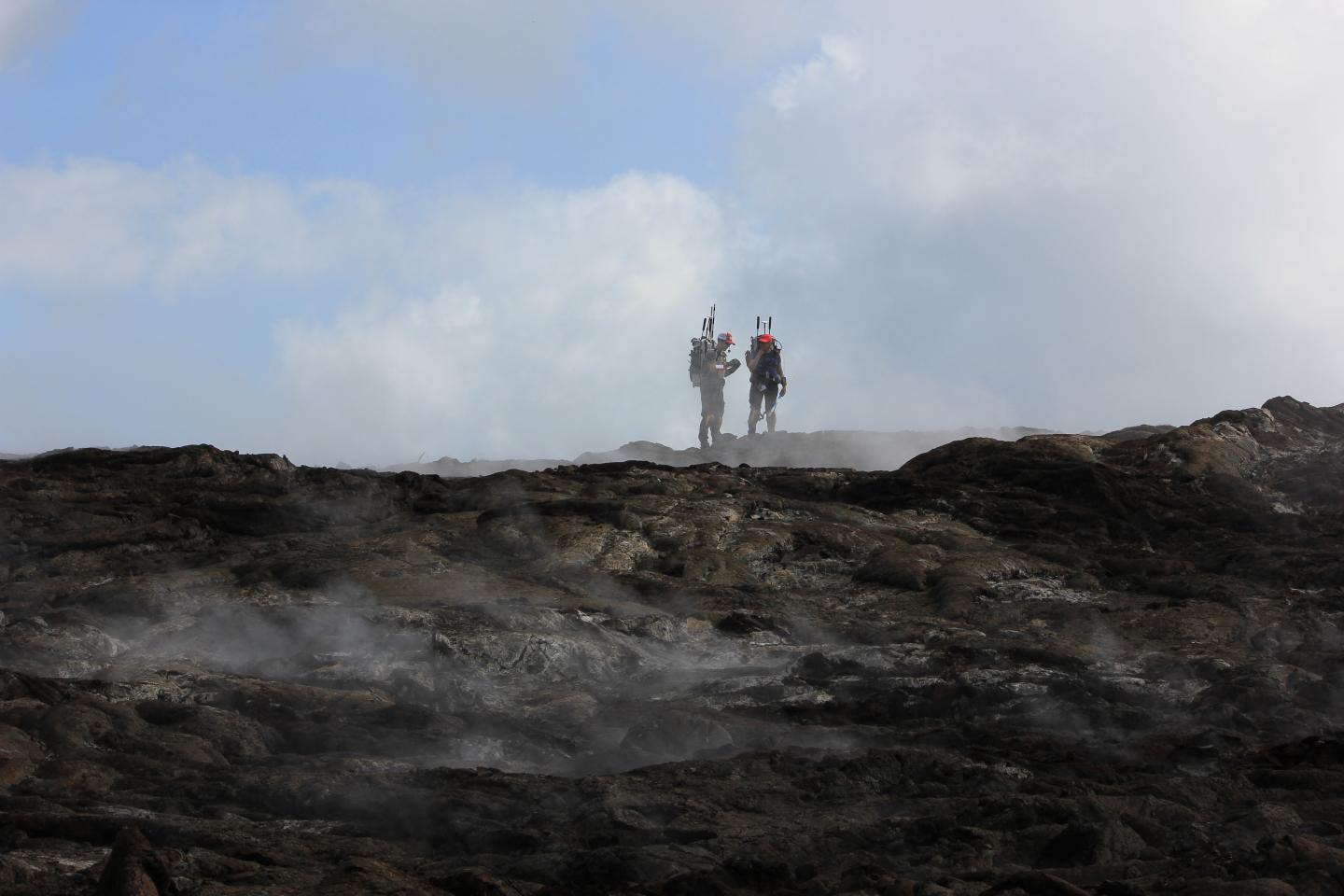 McMaster Scientists Tackle Major Challenges to Sending Astronauts to Search for Life on Mars(2 of 2)