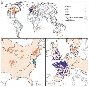 Map highlighting the 1894 sampling stations included in the OLIGOTREND database