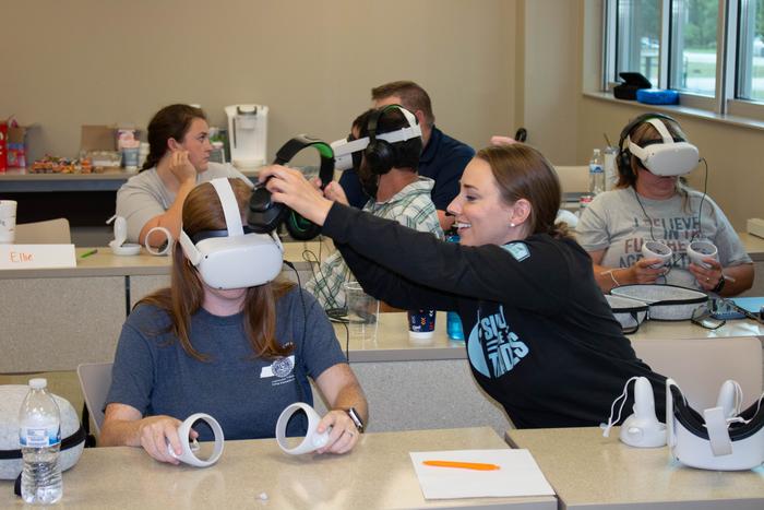 virtual reality head set training for teachers
