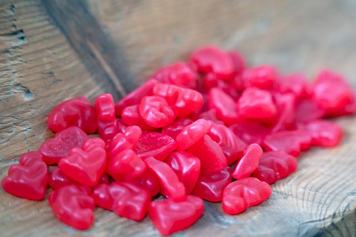 Red candy with carmine 2