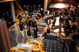 Quantum optical experiments at ZAQuant: They can make new states of matter visible in order to verify and expand theoretical models.