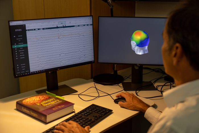 Epios Cloud brain data visualization software