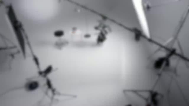 Learning a Scene That's Unseen, Without Human Help (1 of 1)