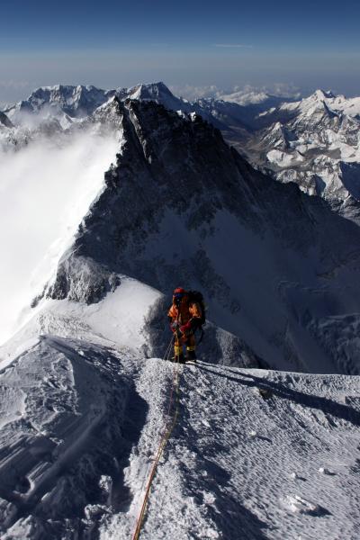 Tibetans' Genetic Adaptation to High Altitudes