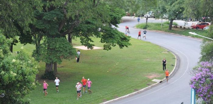 Study shows that social inequality exacerbates barriers to physical activity