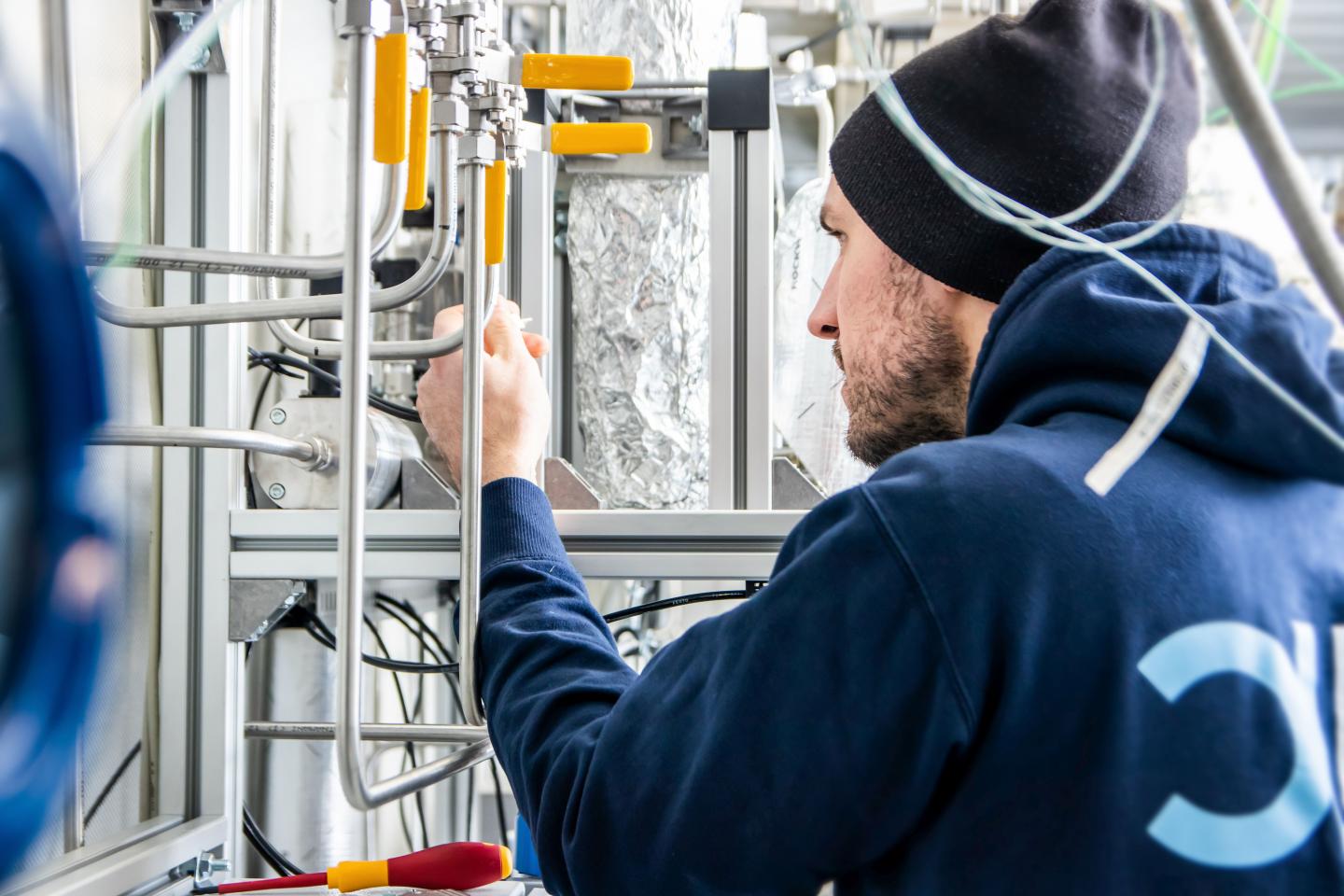 An Integrated Pilot Plant Is Being Built to Test a New Process for Reducing the Greenhouse Gas CO2