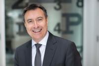 Dr. Lyndon Jones, Director, Centre for Ocular Research & Education (CORE)