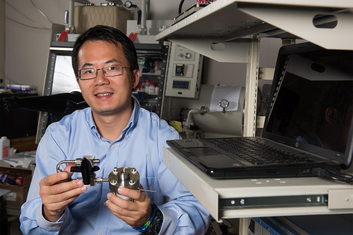 Yiying Wu and Solar Battery
