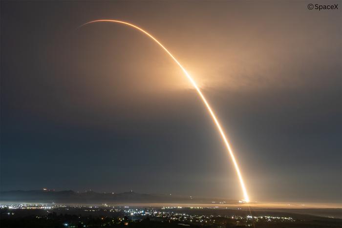 SpaceX Transporter-16 in flight
