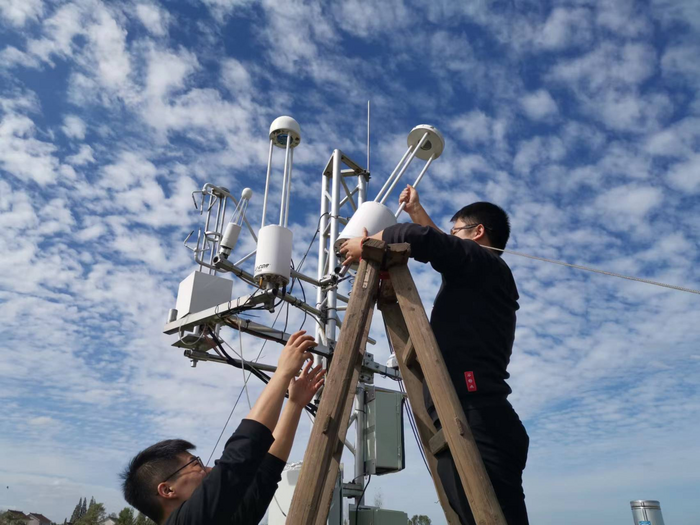 Scientists Propose Novel Open-path Multi-pass Cell to Measure Atmospheric H2O and CO2 Fluxes on Line