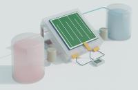 Solar flow battery