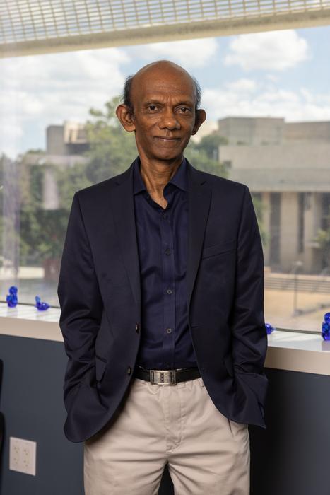 Chandra Mohan, University of Houston Hugh Roy and Lillie Cranz Cullen Endowed Professor of Biomedical engineering