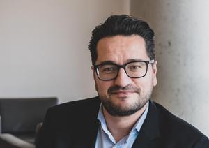 Governing with AI: a new AI implementation blueprint for policymakers
