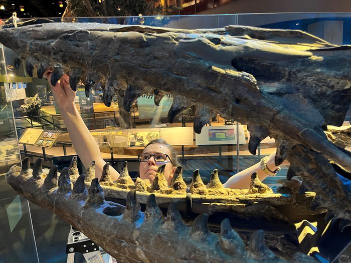 Amelia Zietlow with T. rex holotype