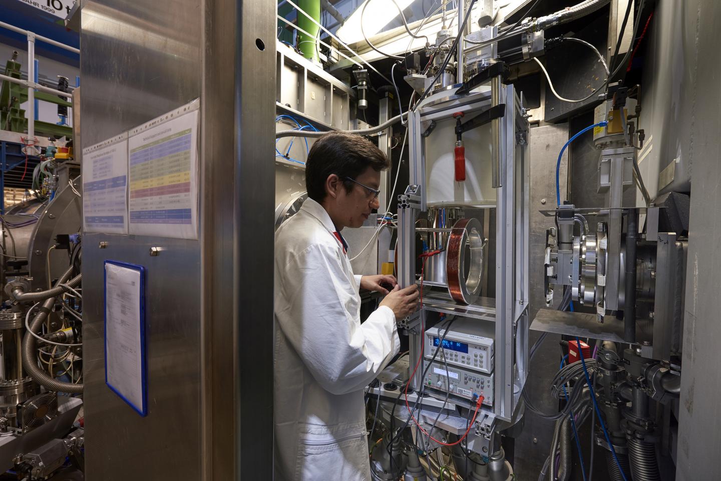 Small-Angle Neutron Scattering System