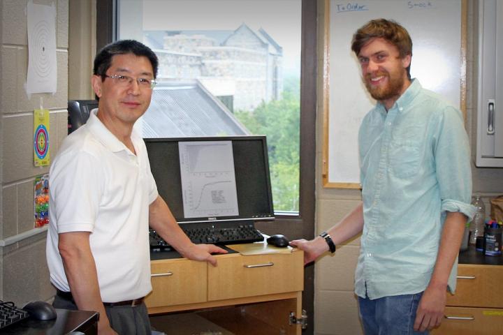 Zhaomin Yang and Keane Dye