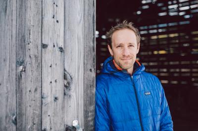 Justin V. Strauss