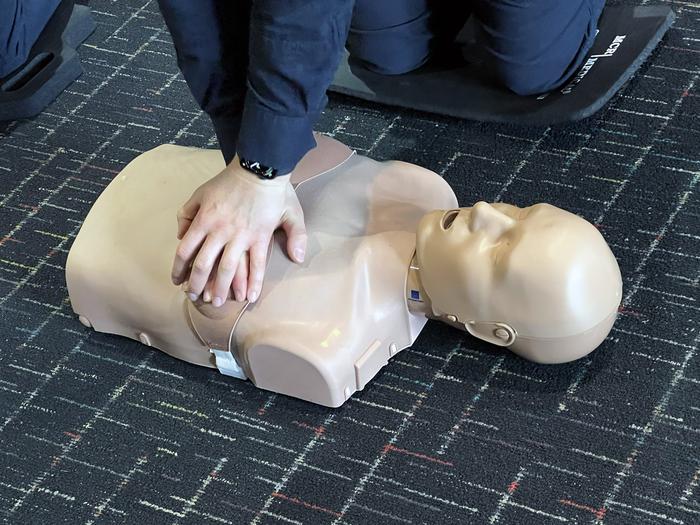 Few Americans are certified to perform CPR
