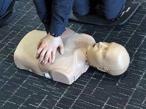 Few Americans are certified to perform CPR
