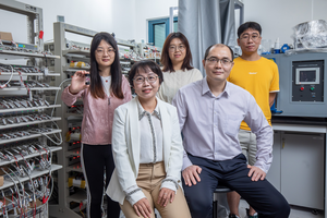 Professor Zhi Chunyi’s team