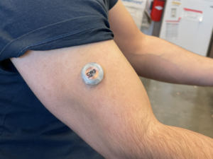 Multi-tasking microneedle wearable - 1
