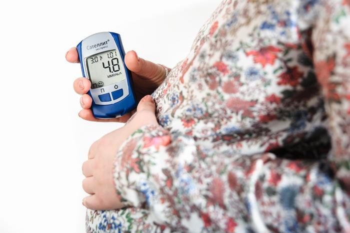 Low pre-pregnancy blood sugar linked with higher risk of preterm birth, other risks