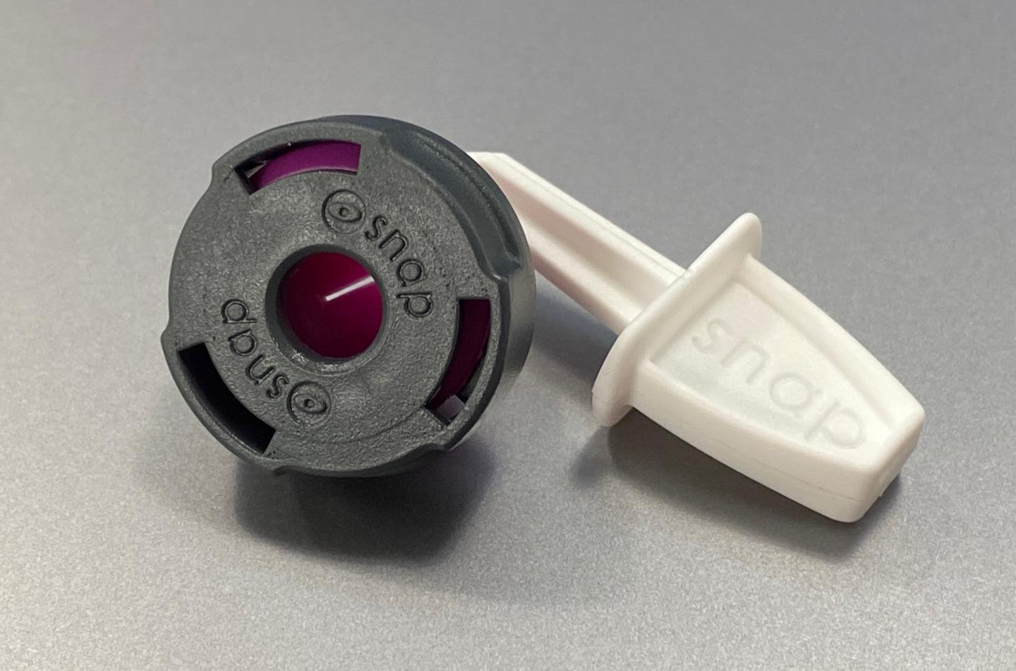 The SNAP nasendoscopy device