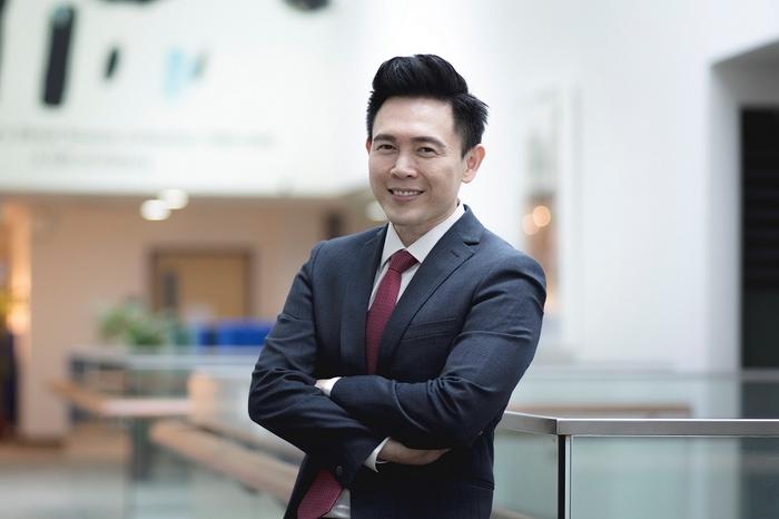 SMU Professor Roy Chua