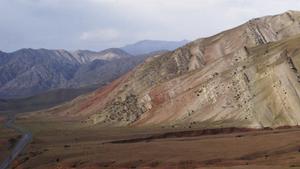 Tilted sedimentary strata in the Tian Shan, driven by the ongoing indentation of India into Asia credit Stijn Glorie