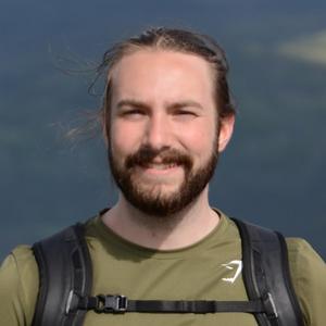 Erik headshot