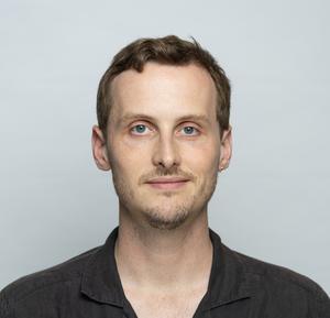 Dr Dominic Williamson