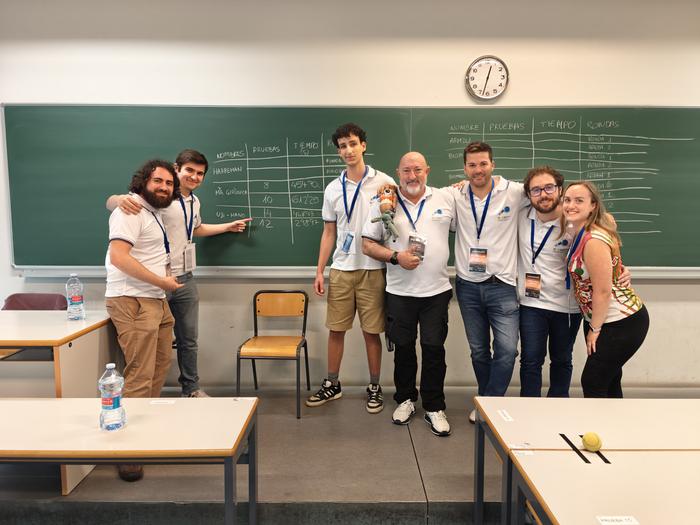 El equipo UJI Hand revalida el título en la II Competición Universitaria de Manos Protésicas