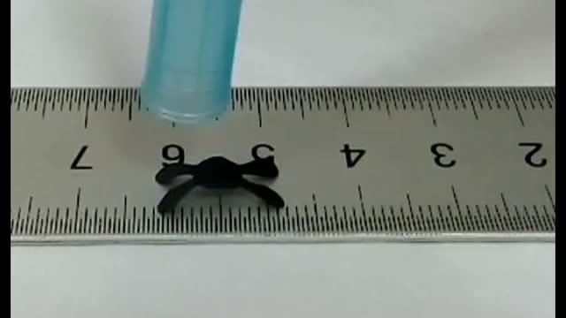 Moisture-Responsive 'Robots'