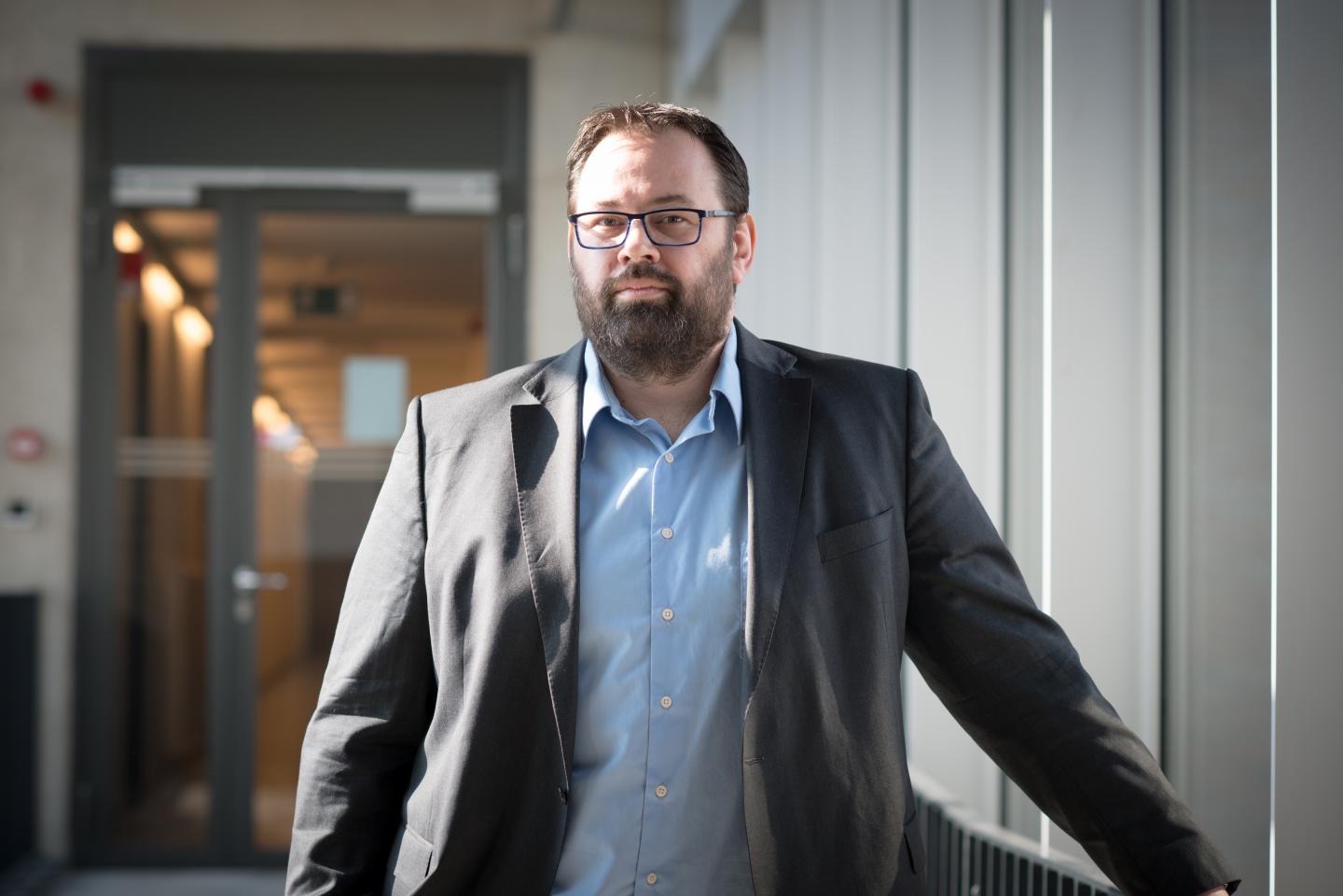 Adrian Liston, VIB