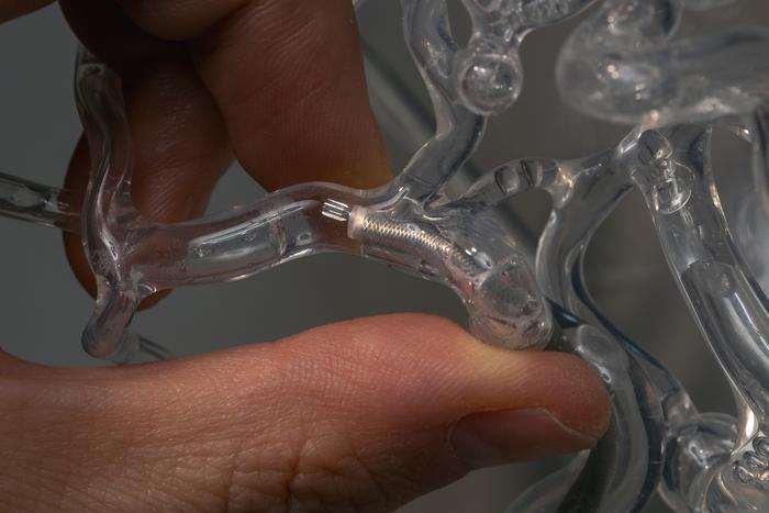 Close-up of the milli-spinner